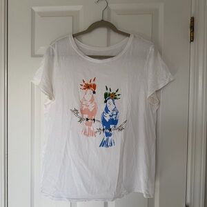 Ann Taylor Loft White Tee With Colorful Birds Size Large